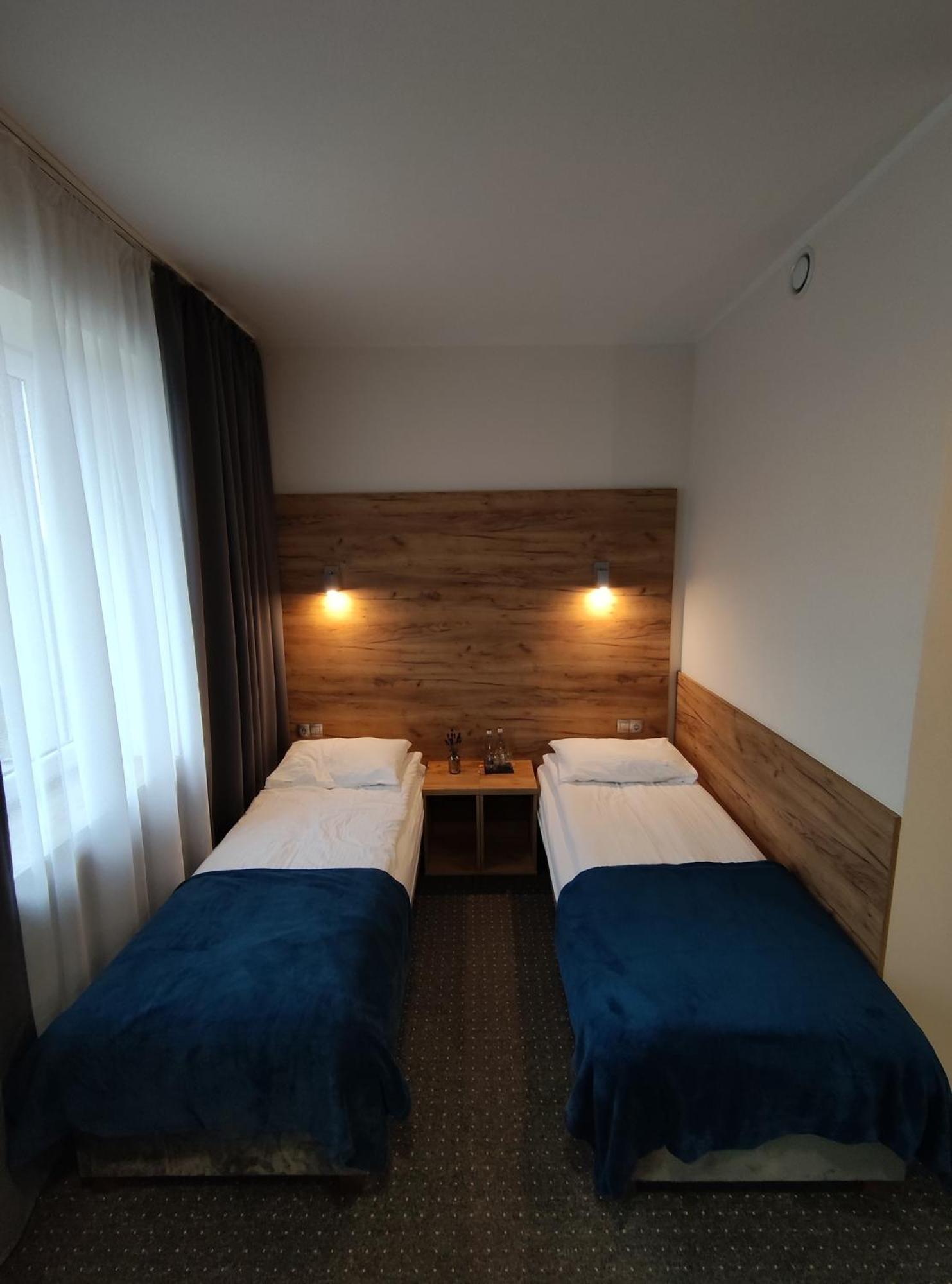S7 Hotel Kielce Extérieur photo