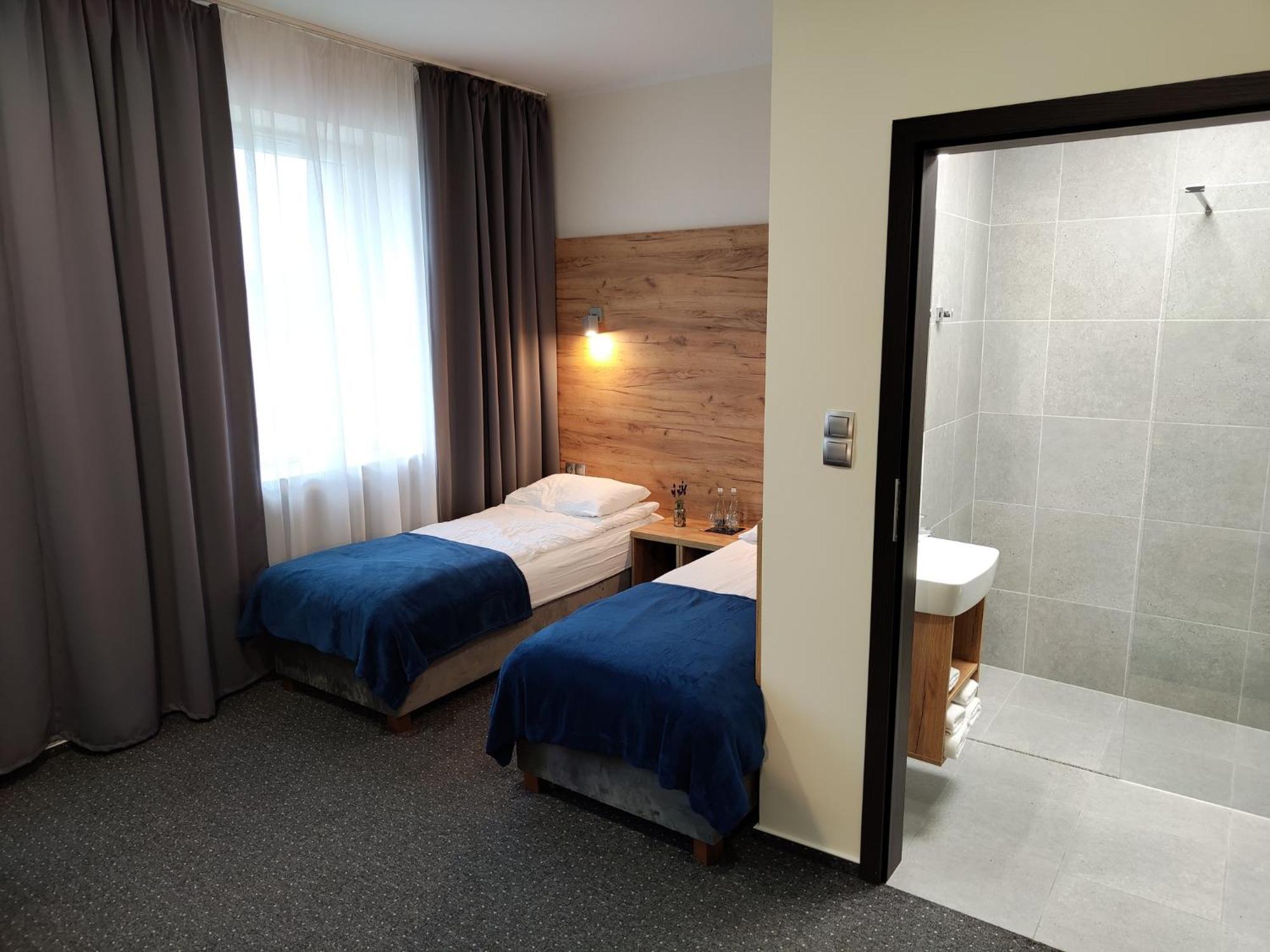 S7 Hotel Kielce Extérieur photo
