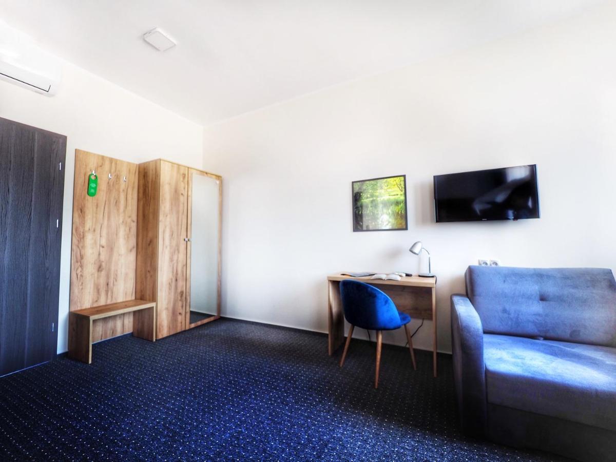 S7 Hotel Kielce Extérieur photo
