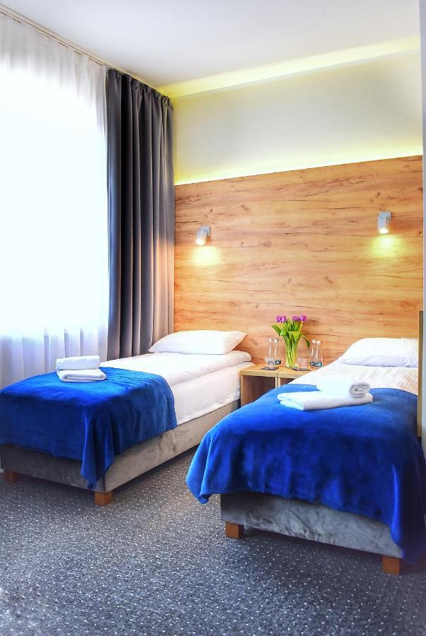 S7 Hotel Kielce Extérieur photo