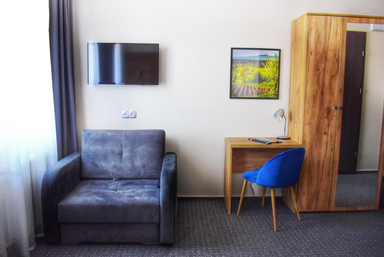 S7 Hotel Kielce Extérieur photo